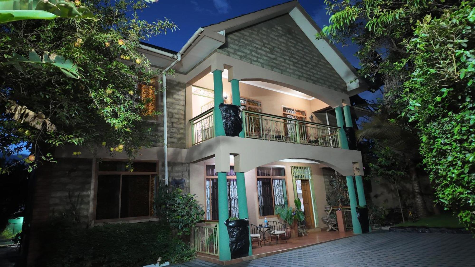 Korona Villa Lodge Αρούσα Εξωτερικό φωτογραφία